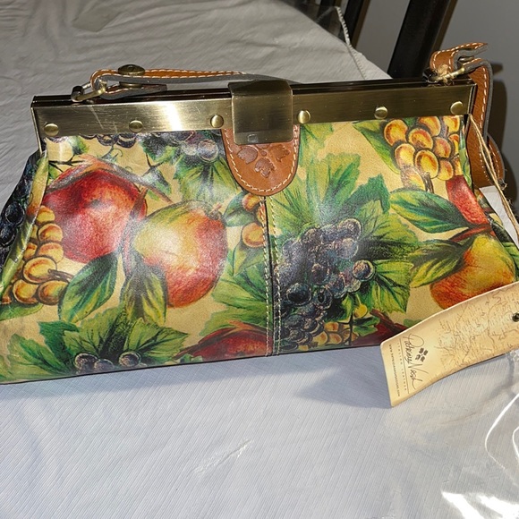 Patricia Nash Handbags - Patricia Nash new with tag